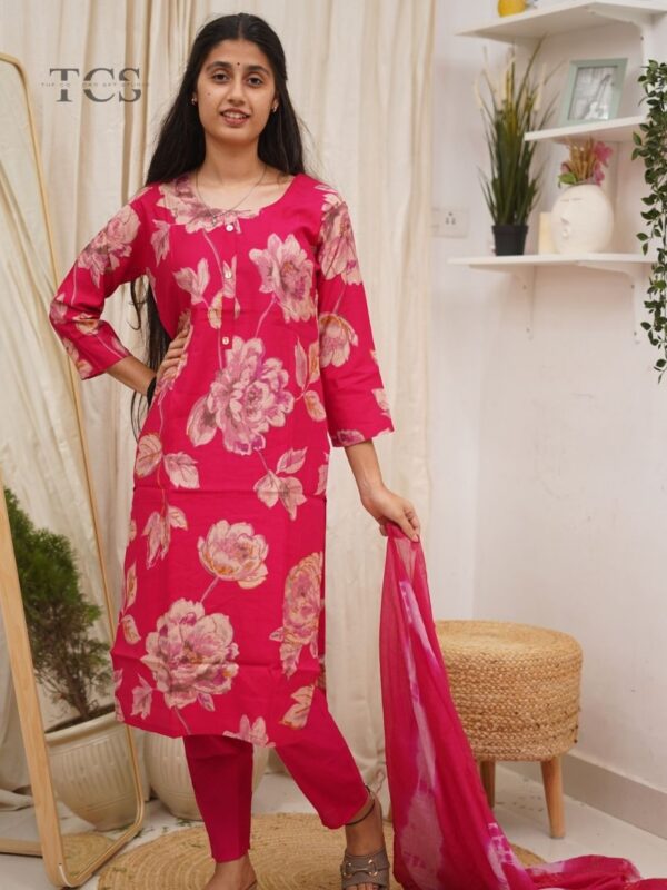 Rosy Charm Floral Cotton Kurti Set With Shibori Dupatta