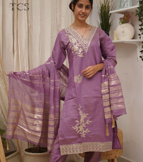 Lavender Royale Zari-Work Kurti Set