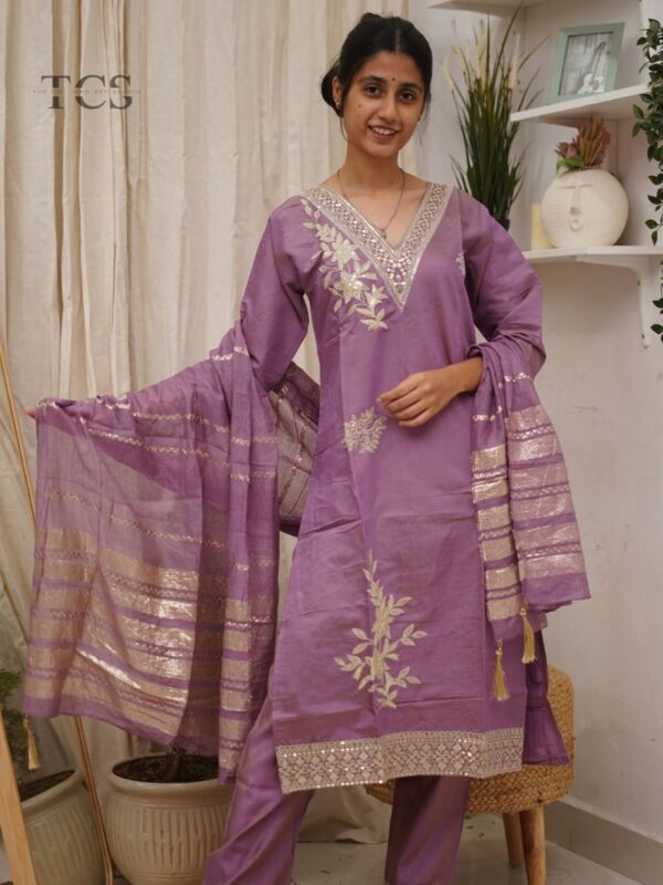 Lavender Royale Zari-Work Kurti Set