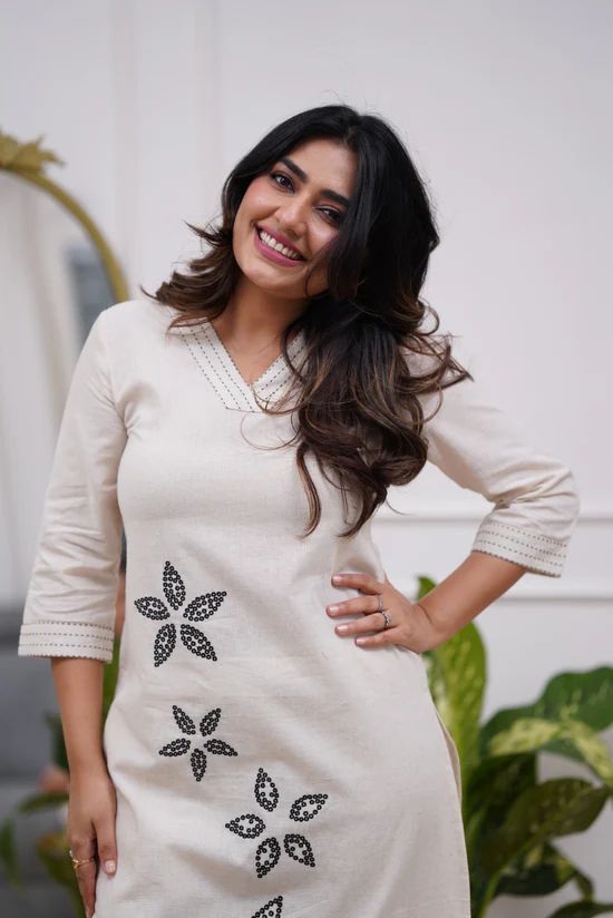 WhatsApp Image 2025-10-25 at 10.07.48 PM