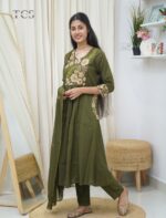 Masakali Patch Cotton Kurta Set with Mul Dupatta - Image 5