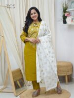 Bandhani Print Kurta Set with Dupatta