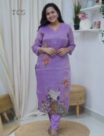 Lavender Linen Embroidered Kurti Set with Dupatta - Image 4
