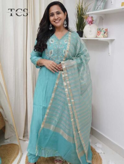 Chiffon Chinnon Embroidered Suit Set